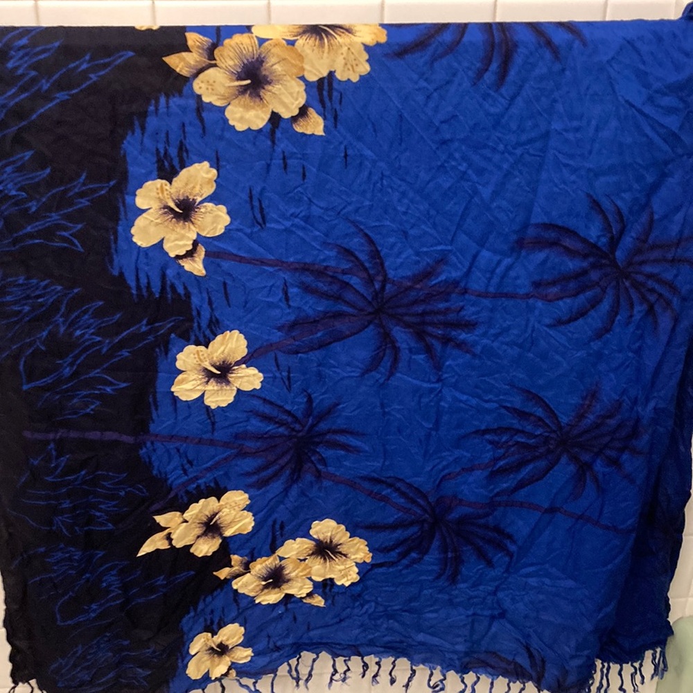NWOT In Gear Tropical Sarong Wrap with KoKo Knot